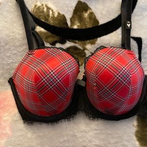 Victoria Secret Dream Angels Lightly Lined Bra